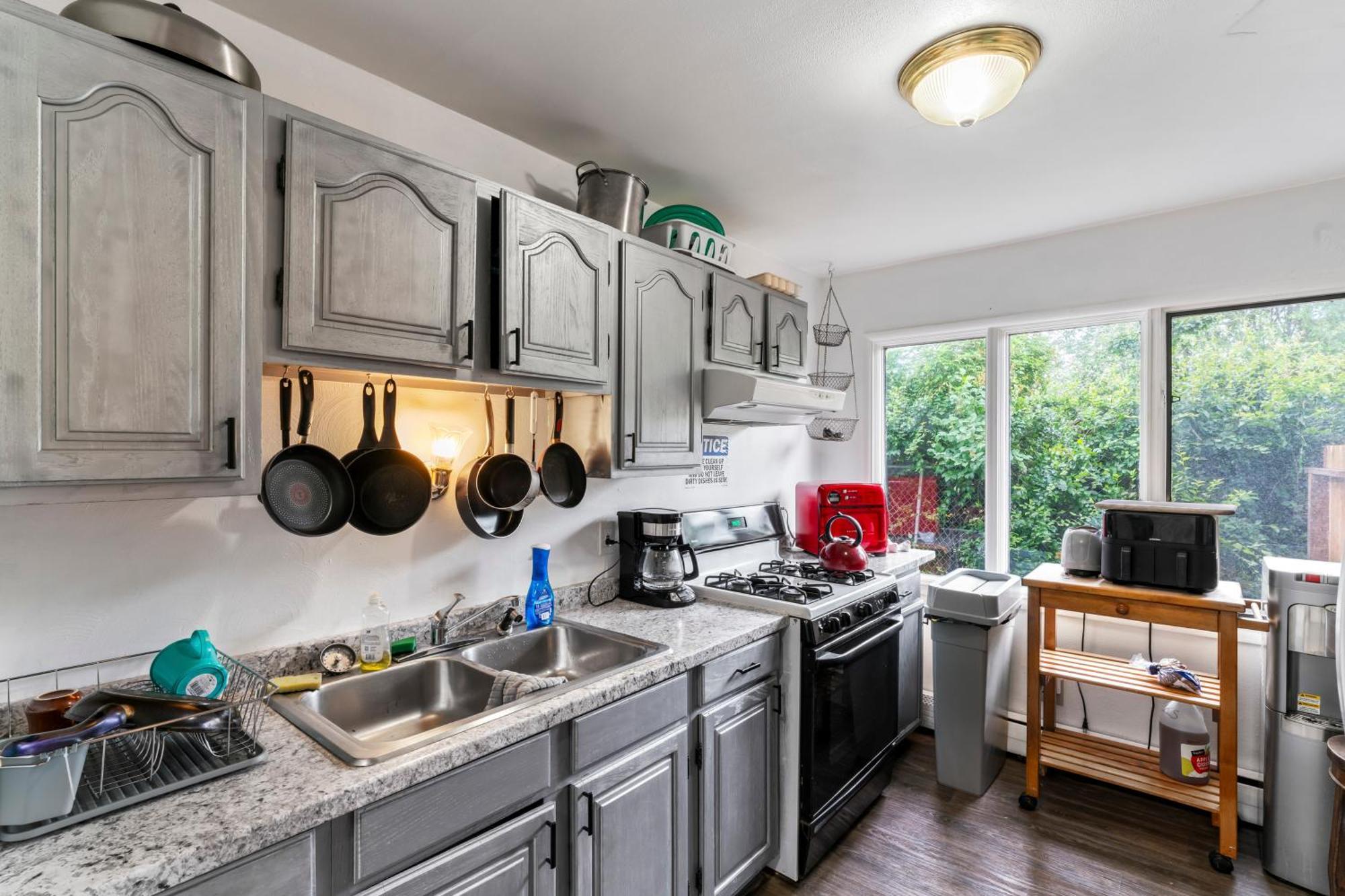 King Suite On 16Th Ave Anchorage Ngoại thất bức ảnh