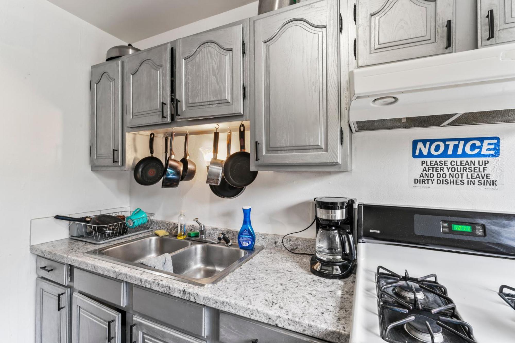 King Suite On 16Th Ave Anchorage Ngoại thất bức ảnh