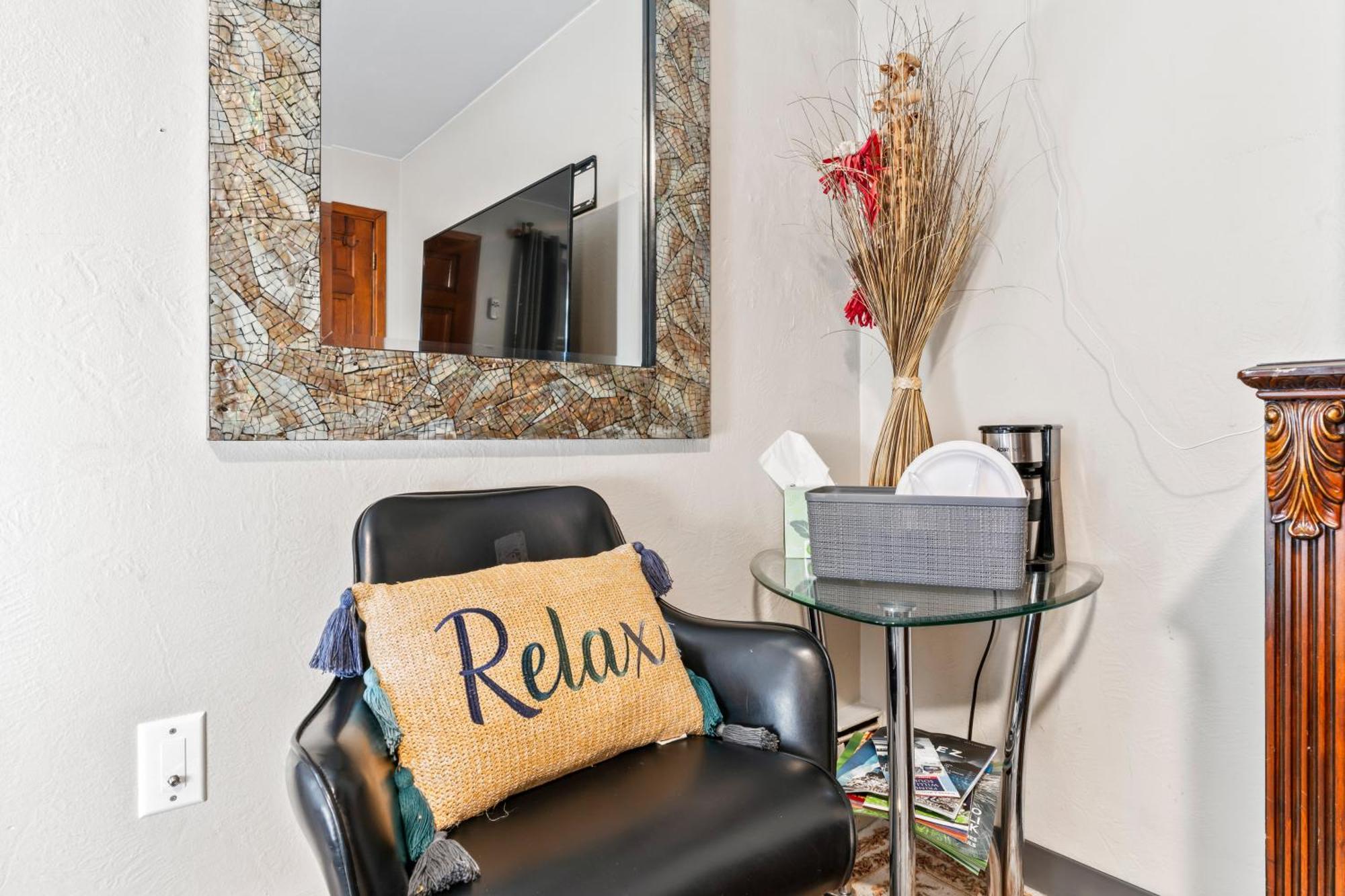King Suite On 16Th Ave Anchorage Ngoại thất bức ảnh